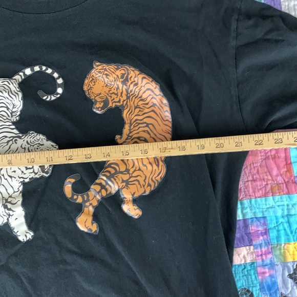 SHEIN Men’s XL Two Tigers Graphic Tee - Picture 4 of 5